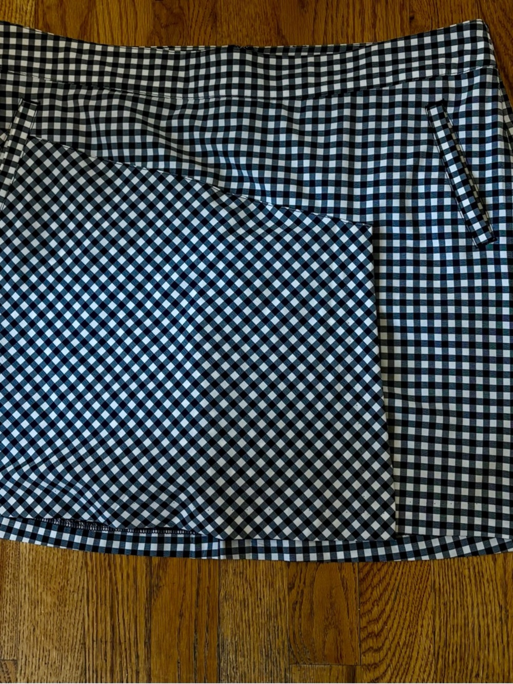 Lady Hagen Dark Navy & White Gingham Golf Skirt/Skort.